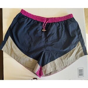 Lululemon hiking shorts